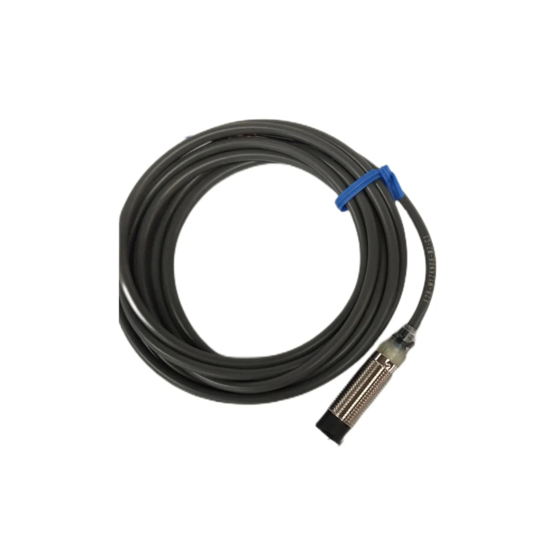 E2B-M12KN08-WZ-C1